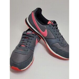 Nike Eclipse II Women’s Retro Sneakers, Size7.5 (386199-062)